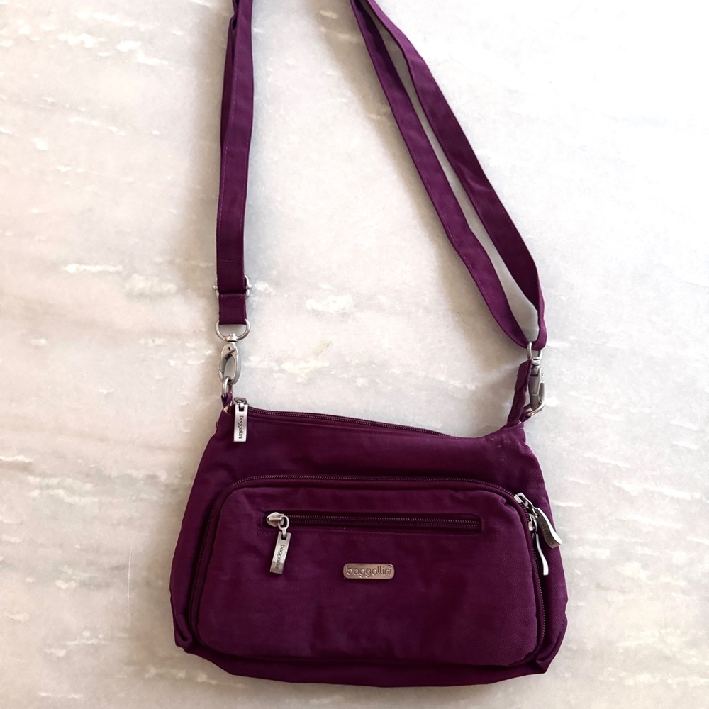 Baggallini Plum Crossbody Bag - Excellent used condition